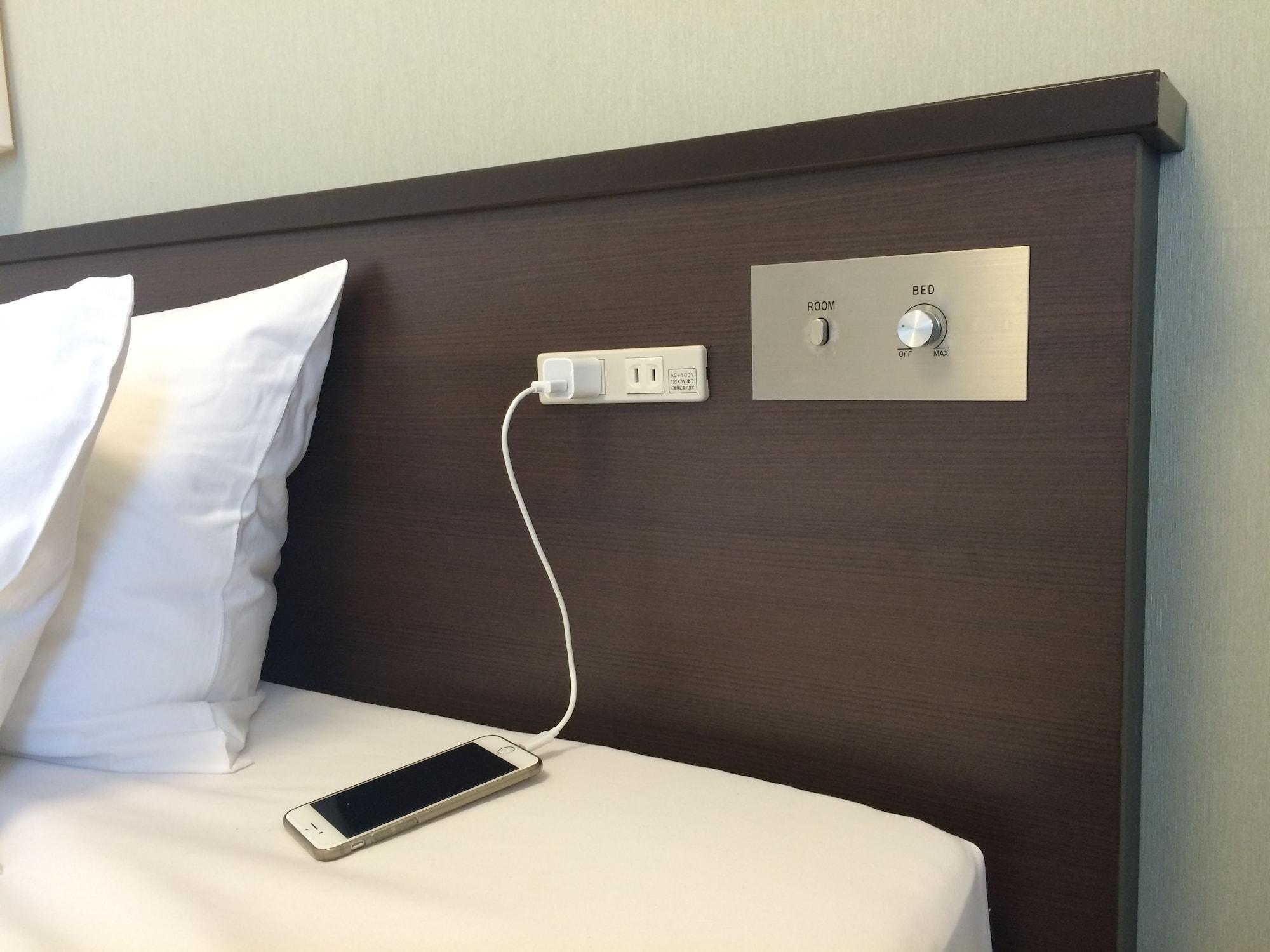 Shizutetsu Hotel Prezio Shizuoka-Ekikita Екстер'єр фото