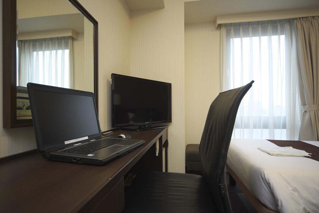 Shizutetsu Hotel Prezio Shizuoka-Ekikita Екстер'єр фото