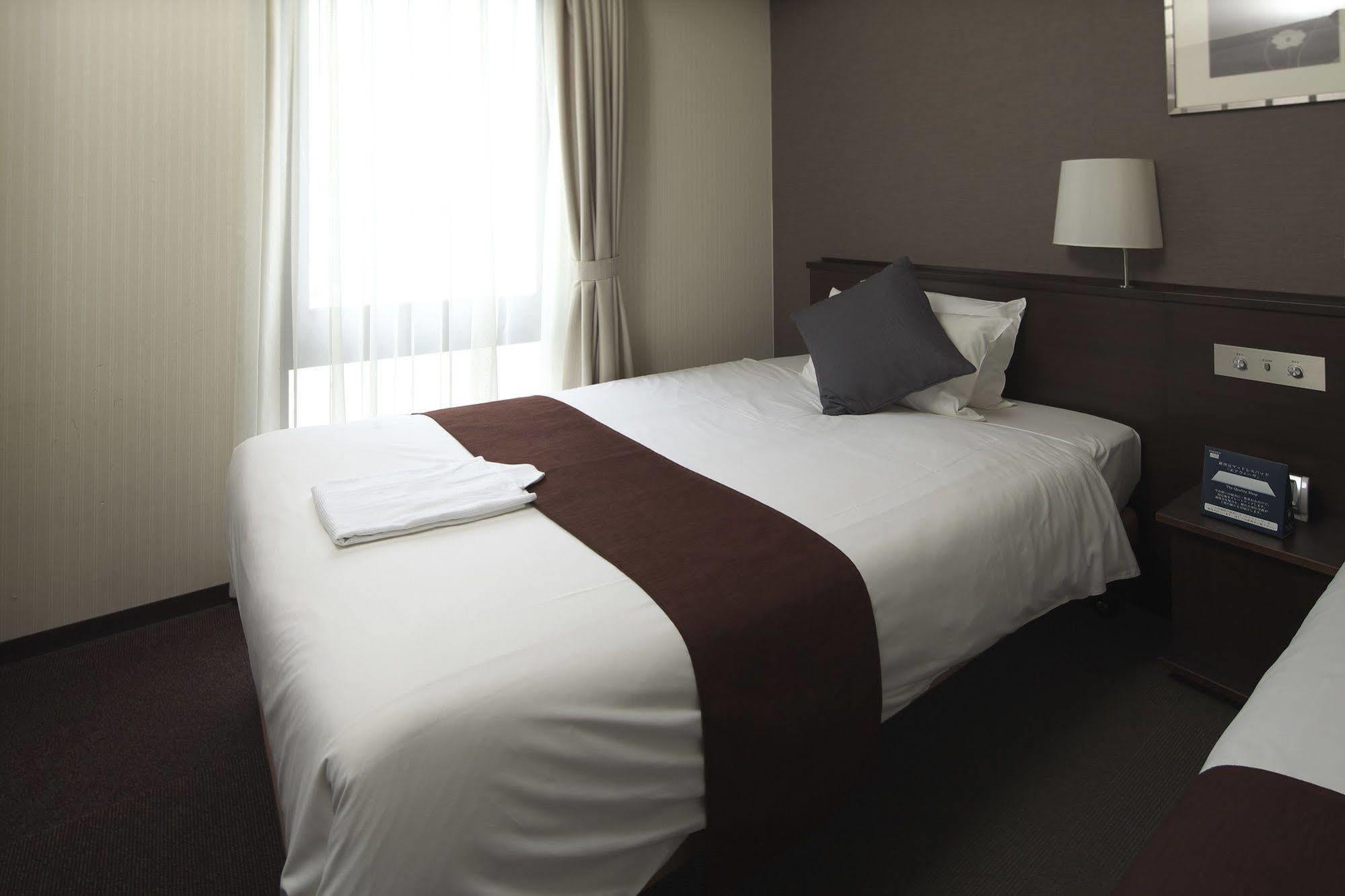 Shizutetsu Hotel Prezio Shizuoka-Ekikita Екстер'єр фото